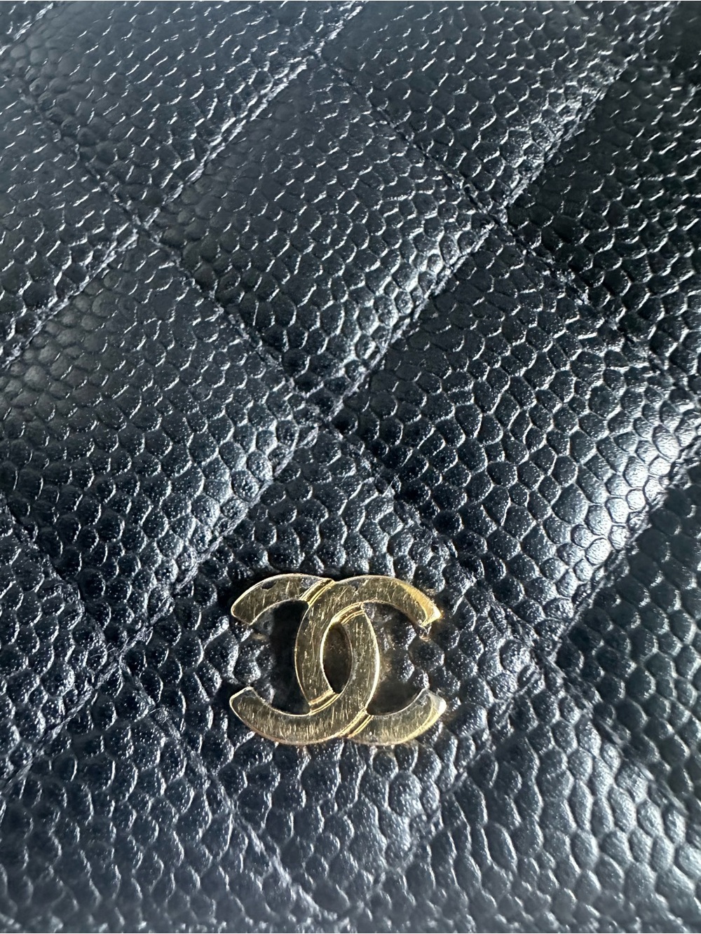 Authentic Chanel Classic Long Zipped Wallet Black Caviar GHW 28 Series with Card - Picture 6 of 15